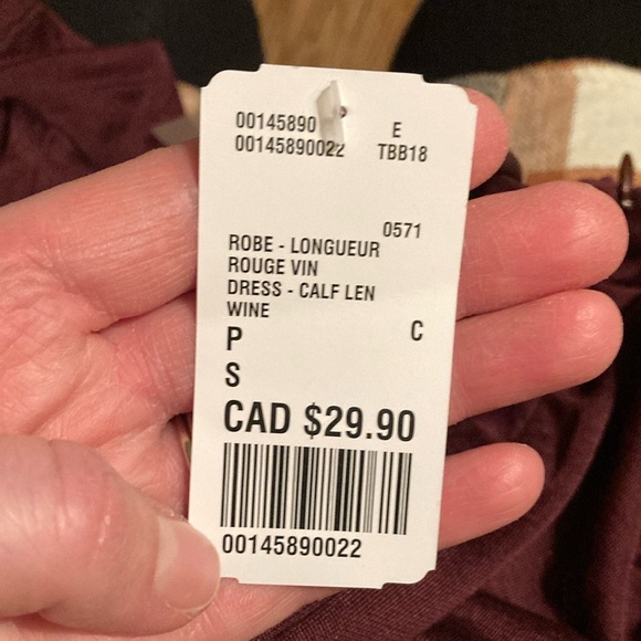 Forever 21 Burgundy Sheath Dress with Mock Neck and Short Sleeves - Picture 11 of 12